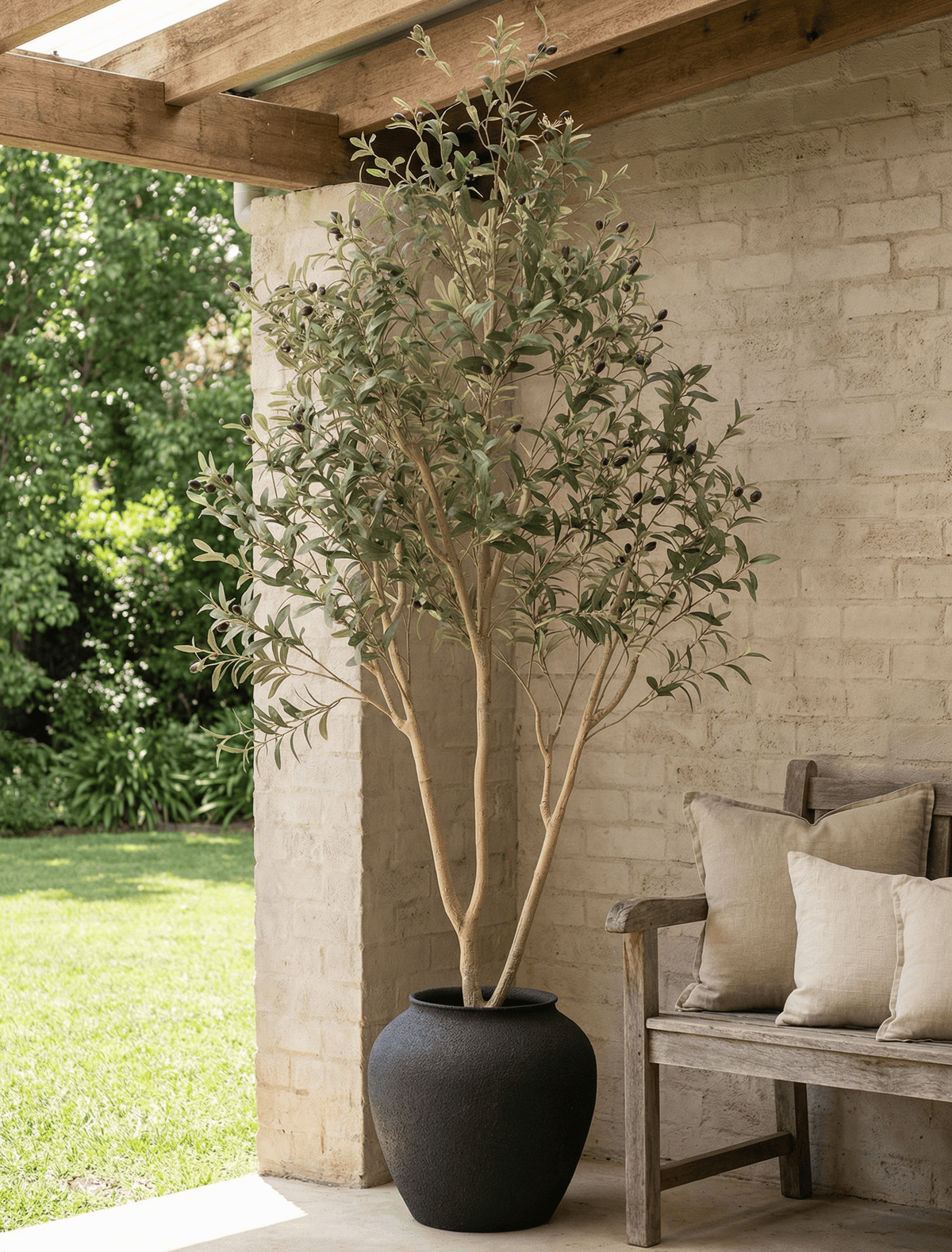 Large Iron Etta Pot - Black