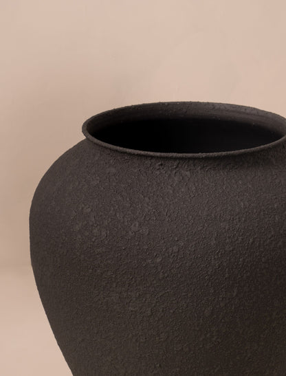 Large Iron Etta Pot - Black